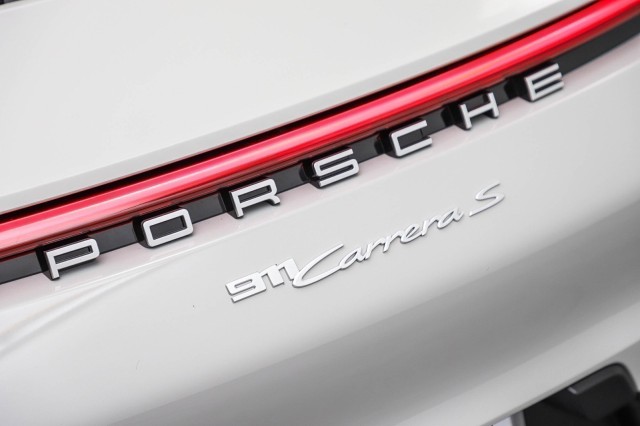 2020 Porsche 911 Carrera S 14