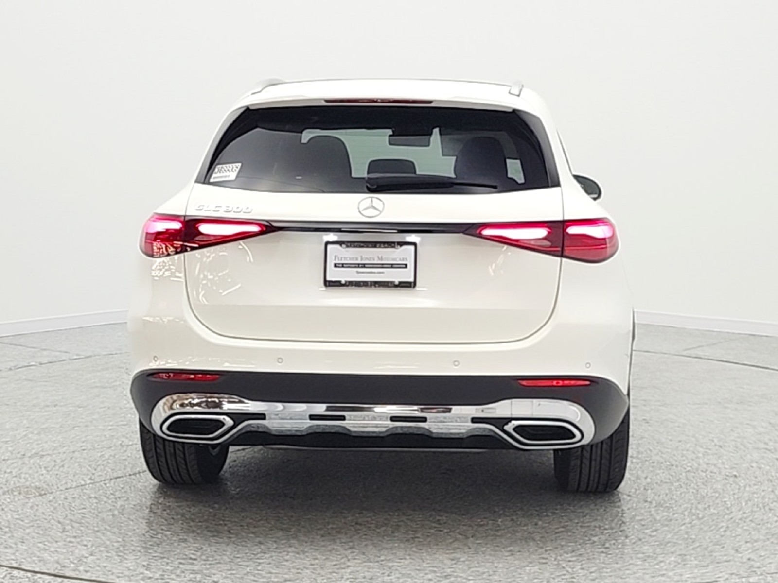 New 2026 Polar White Mercedes-Benz GLC 300 image 6