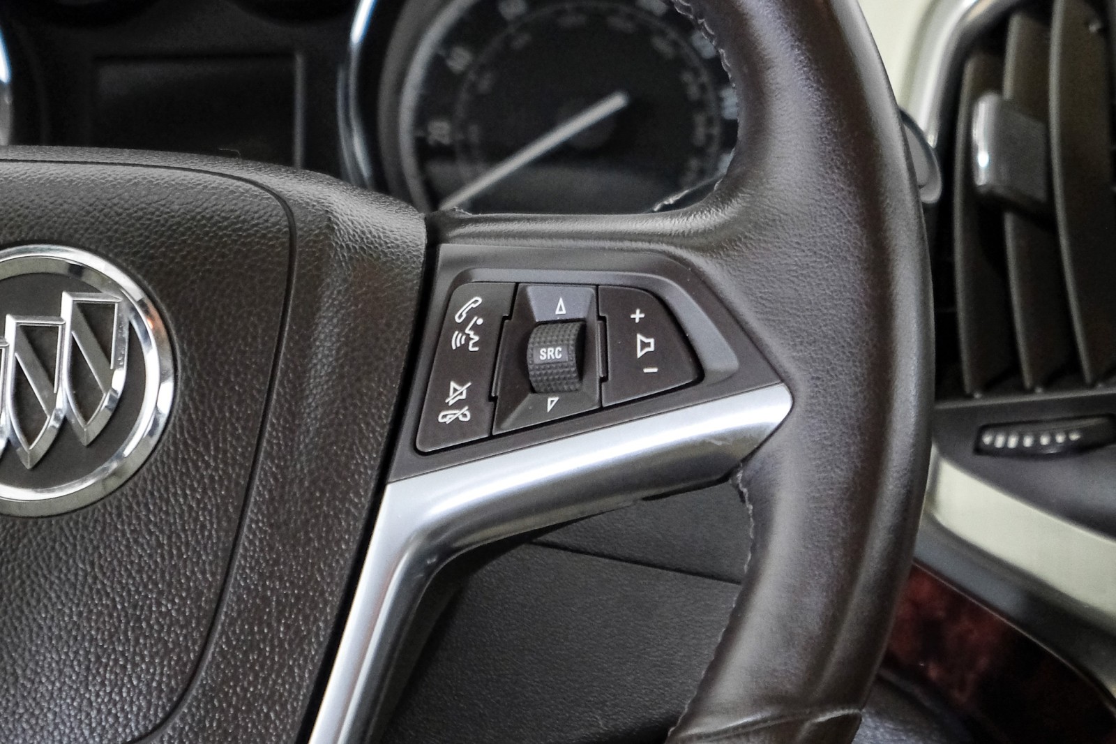 2014 Buick Verano BLIND SPOT ASSIST LANE DEPARTURE FRONT COLLISION A 16