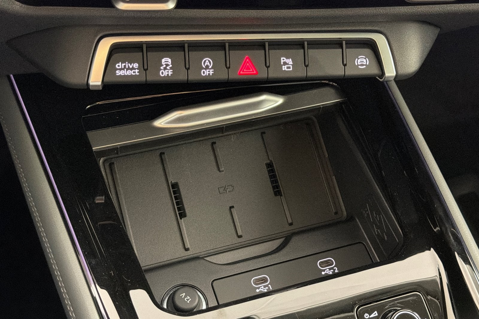 New 2026 Daytona Gray Pearl Effect Audi S line quattro image 19