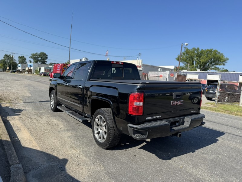 2015 GMC Sierra 1500 Crew Cab Denali Denali in , 
