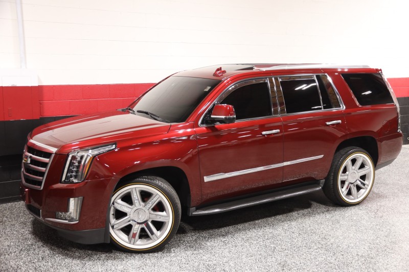 2016 Cadillac Escalade Luxury Collection 4dr Suv in , 