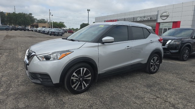 2020 Nissan Kicks SV FWD