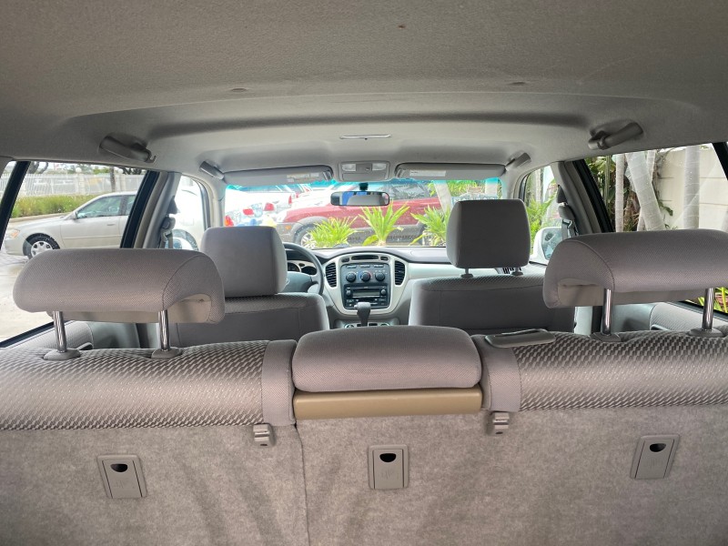 2006 Toyota Highlander 1 OWNER FL LOW MILES 49,290 SUV in , 