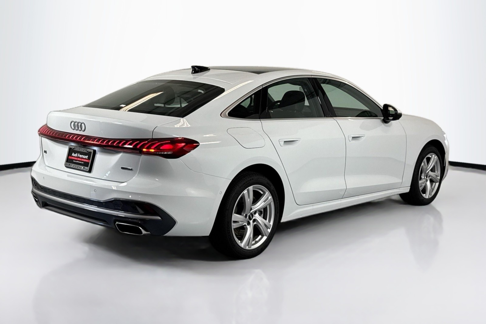 New 2025 Glacier White Metallic Audi Premium 2.0 TFSI quattro image 5