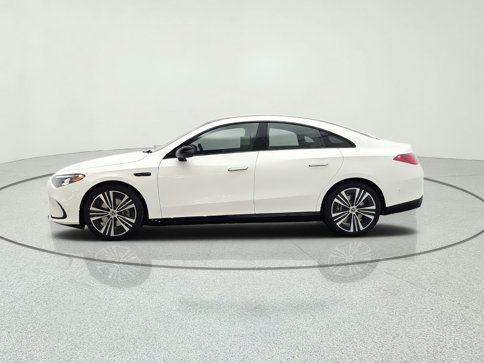 New 2027 Polar White Mercedes-Benz CLA 250+ Electric RWD image 8