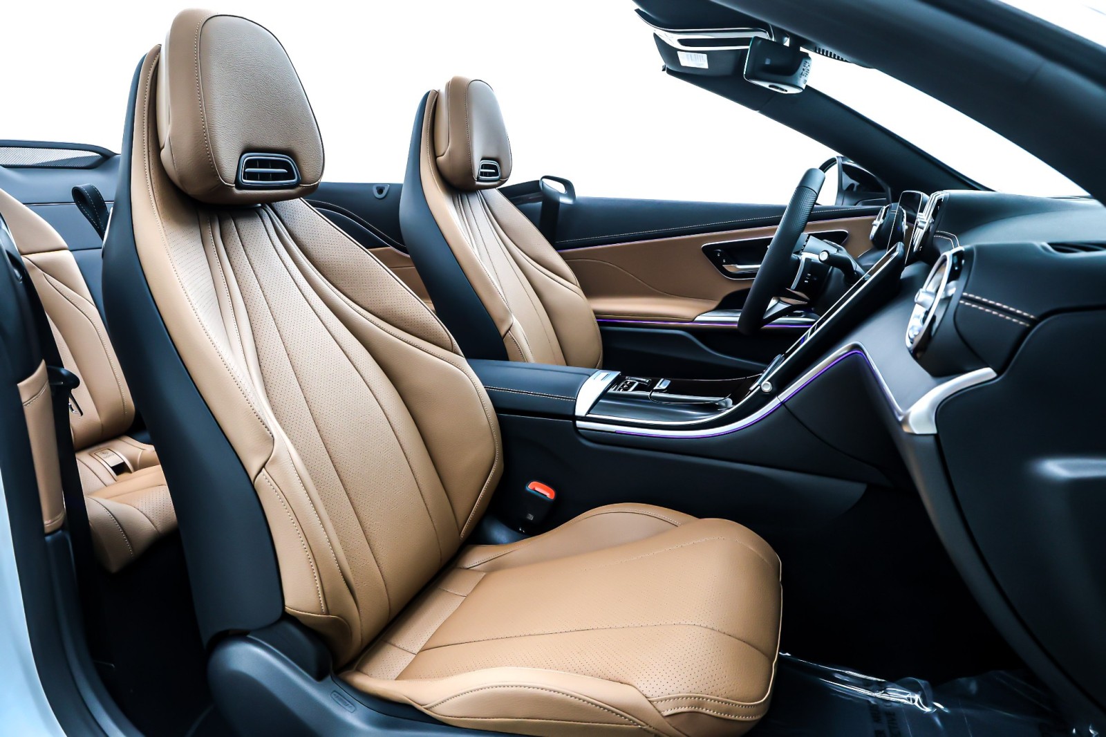 New 2026 Polar White Mercedes-Benz CLE 300 image 8