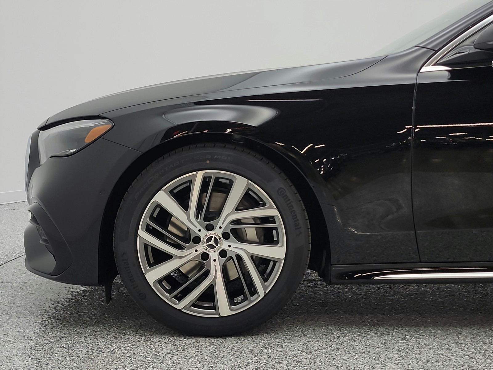 New 2026 Black Mercedes-Benz E 350 image 13