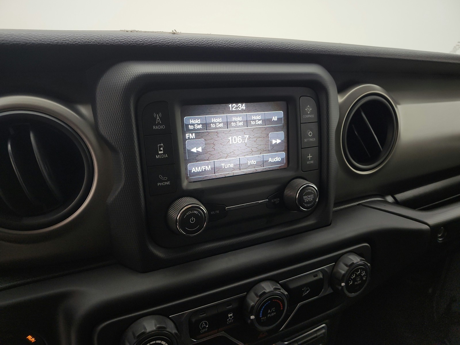 Used 2018 Billet Silver Metallic Clearcoat Jeep Sport 4x4 image 12