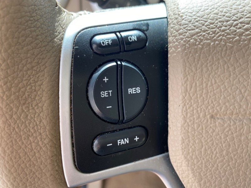 2007 Mercury Mountaineer SUV Premier 1 OWNER in ,