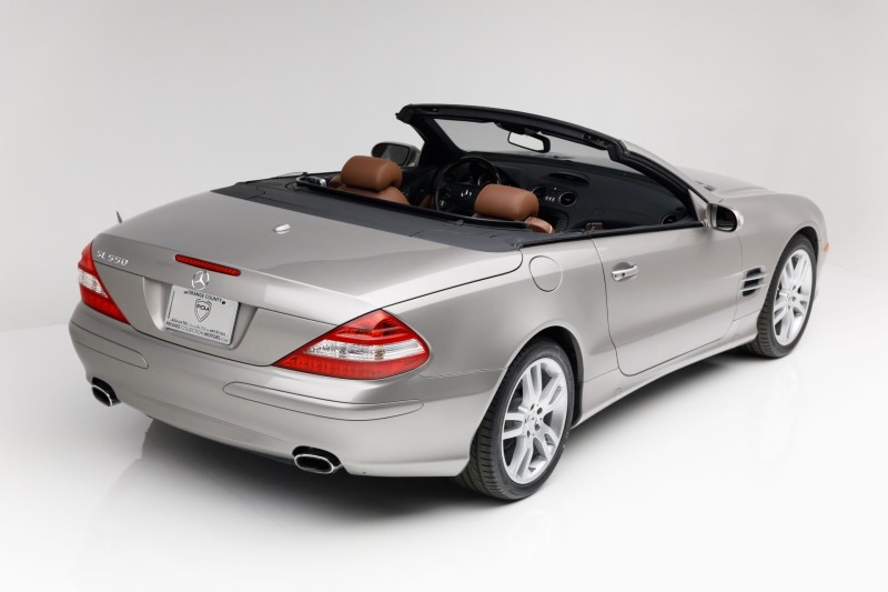 2007 Mercedes-Benz SL 550 50th Anniversary Edition 5.5L V8 in , 