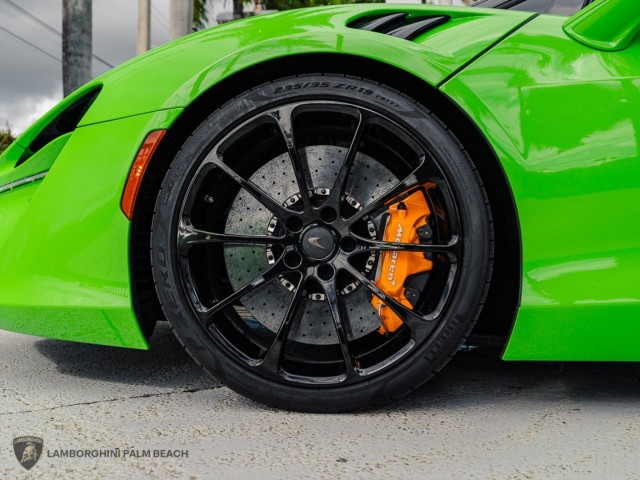 McLaren Artura
