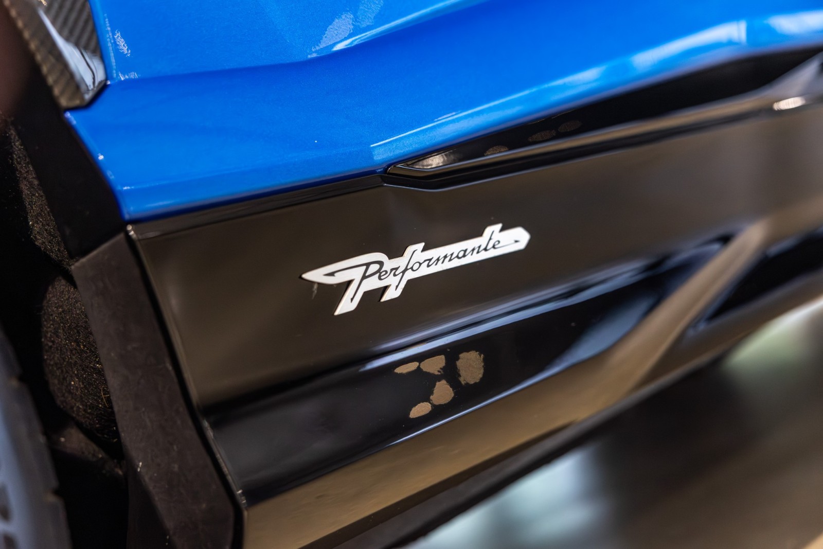 Used Car 2024 Lamborghini Urus  Performante For Sale Under $320,000 In Boerne, Texas