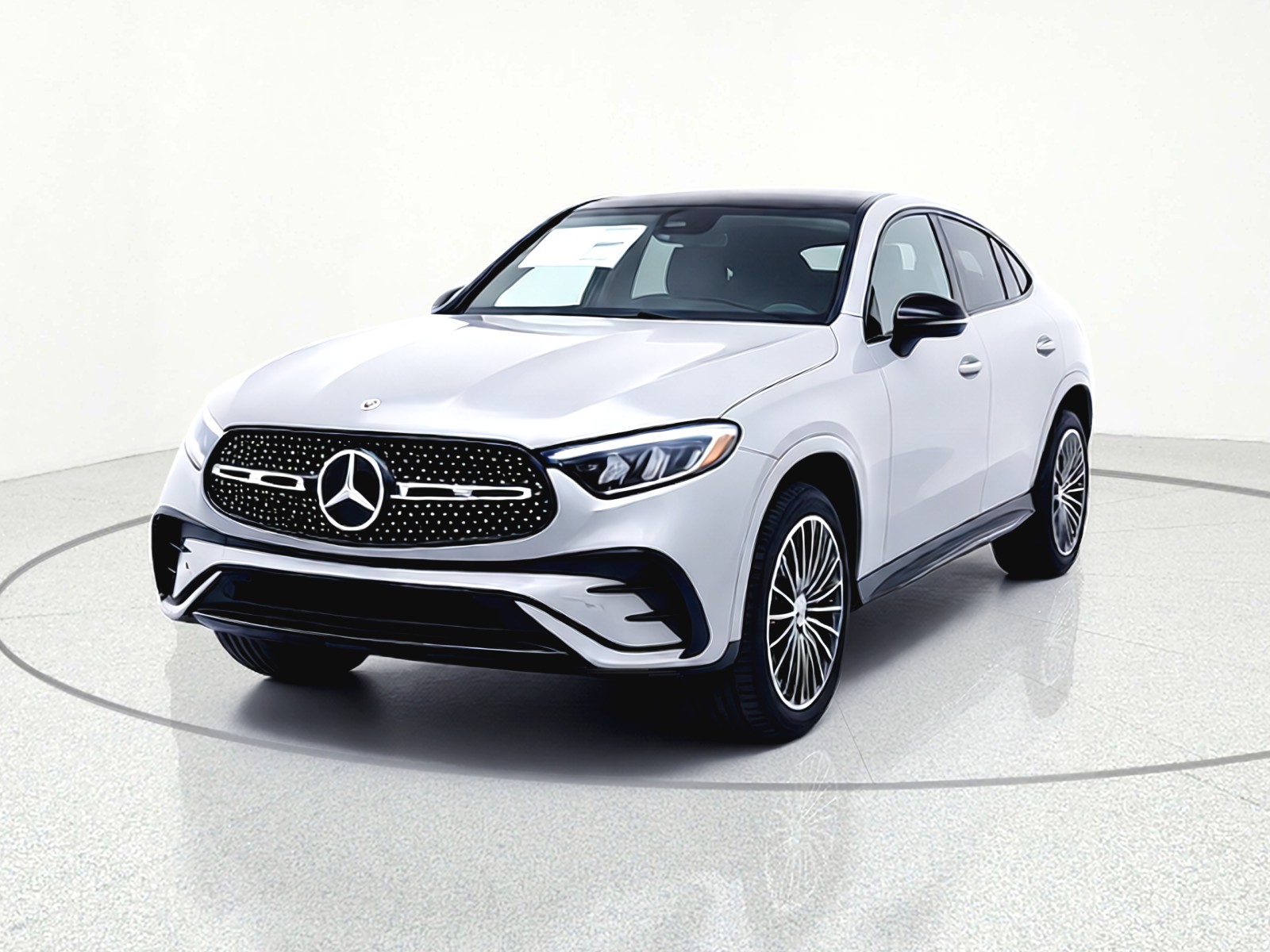 New 2026 MANUFAKTUR Alpine Grey Mercedes-Benz GLC 300 image 3