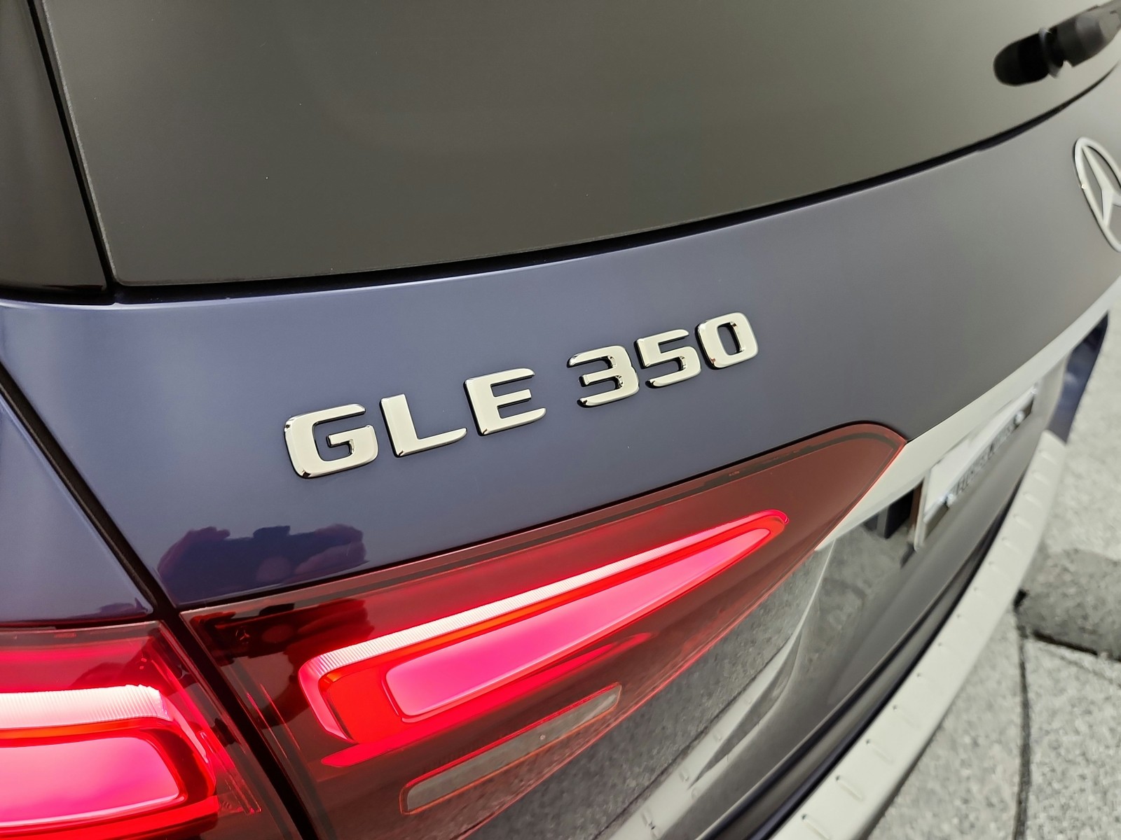 New 2026 Twilight Blue Metallic Mercedes-Benz GLE 350 image 17