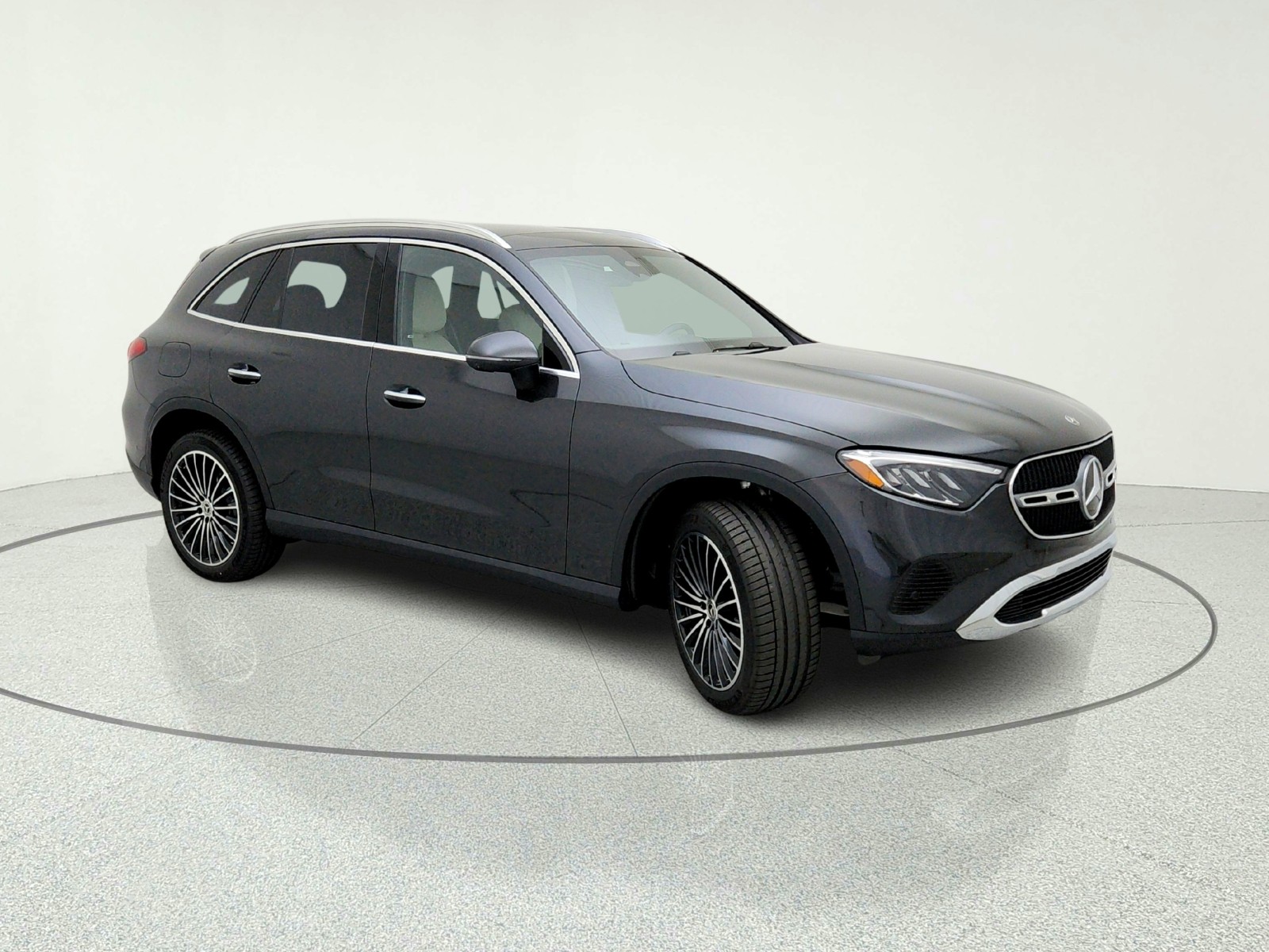 New 2026 Graphite Grey Metallic Mercedes-Benz GLC 300 SUV image 5
