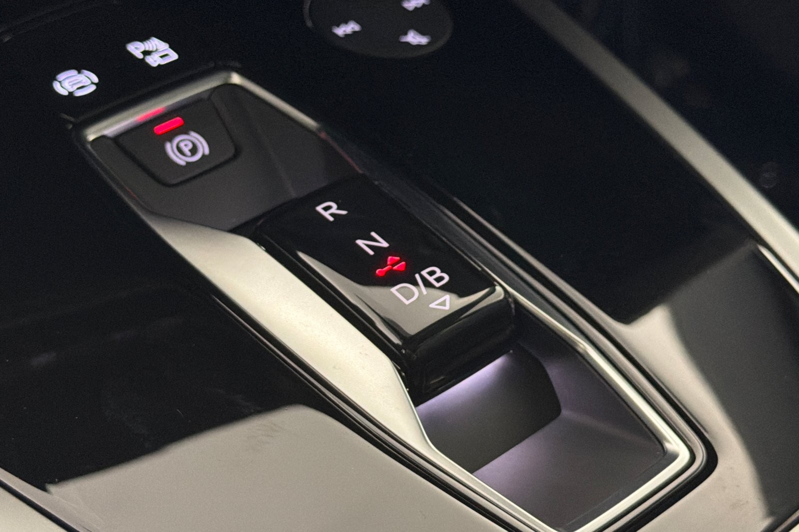 Certified Used 2024 Mythos Black Metallic Audi Prestige 50 quattro image 21