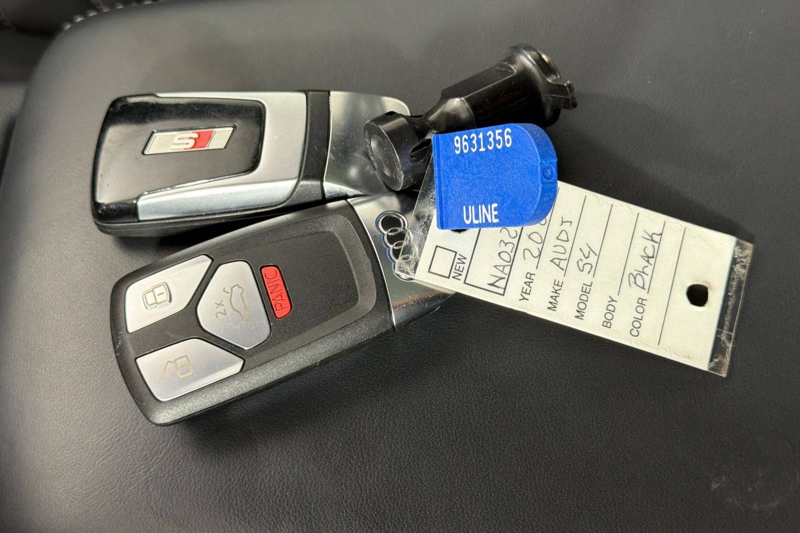 Used 2022 Mythos Black Metallic Audi Premium Plus 3.0 TFSI quattro image 23