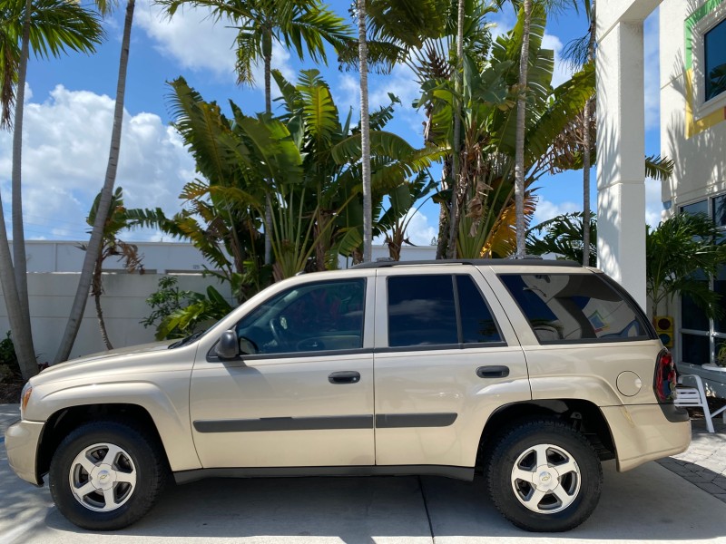 2005 Chevrolet TrailBlazer 4WD LS 1 OWNER LOW MILES 75,632 in , 