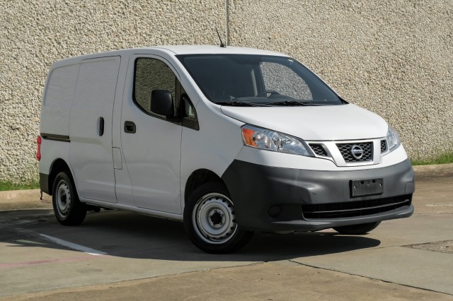 2018 Nissan NV200 Compact Cargo S 8