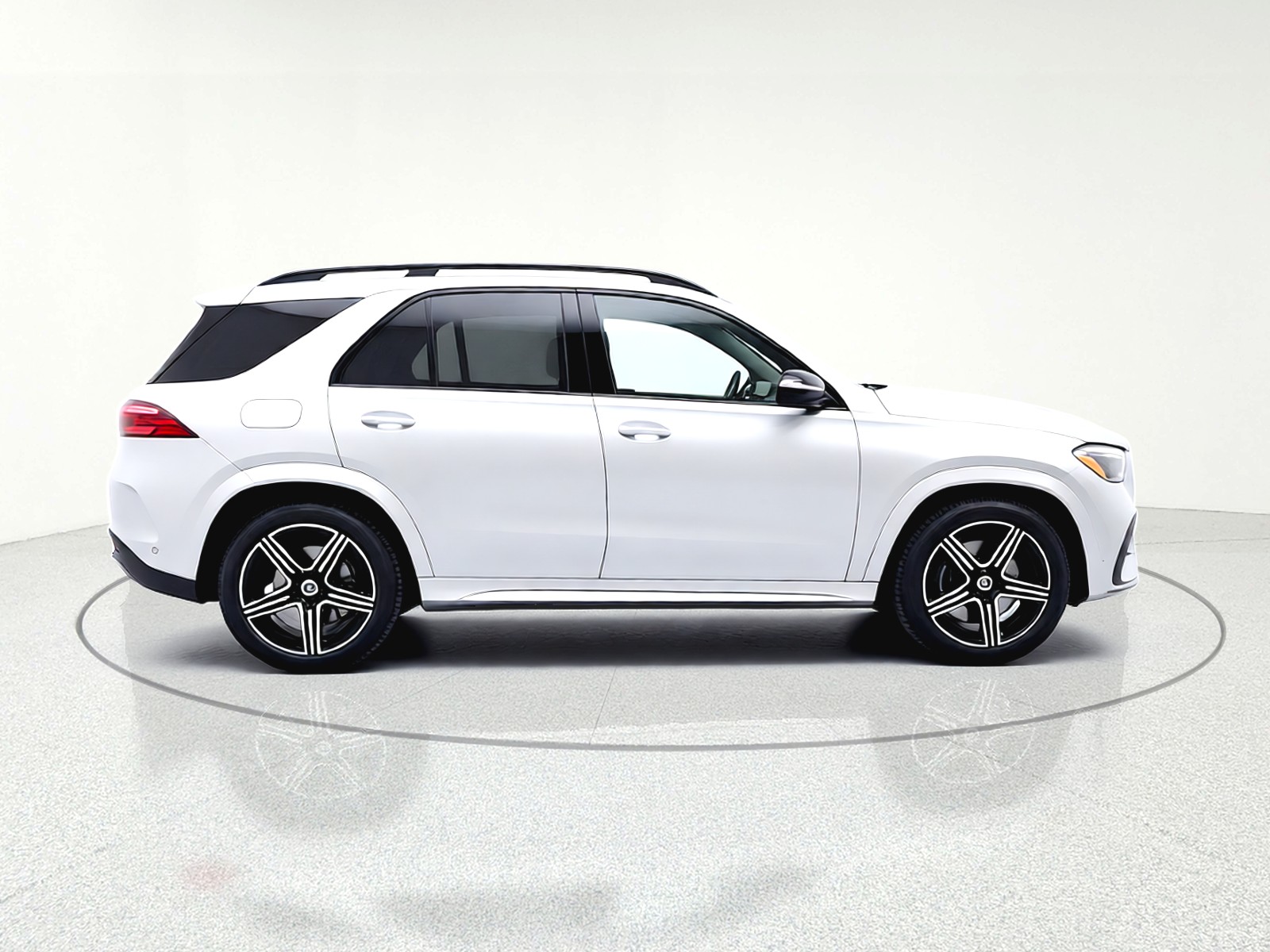 New 2026 Cirrus Silver Metallic Mercedes-Benz GLE 450 image 12