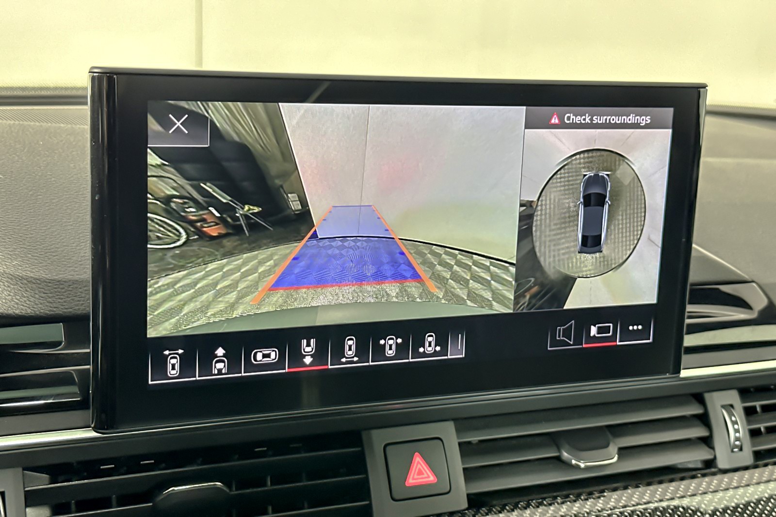 Used 2023 Chronos Gray Metallic Audi Premium Plus 3.0 TFSI quattro image 17