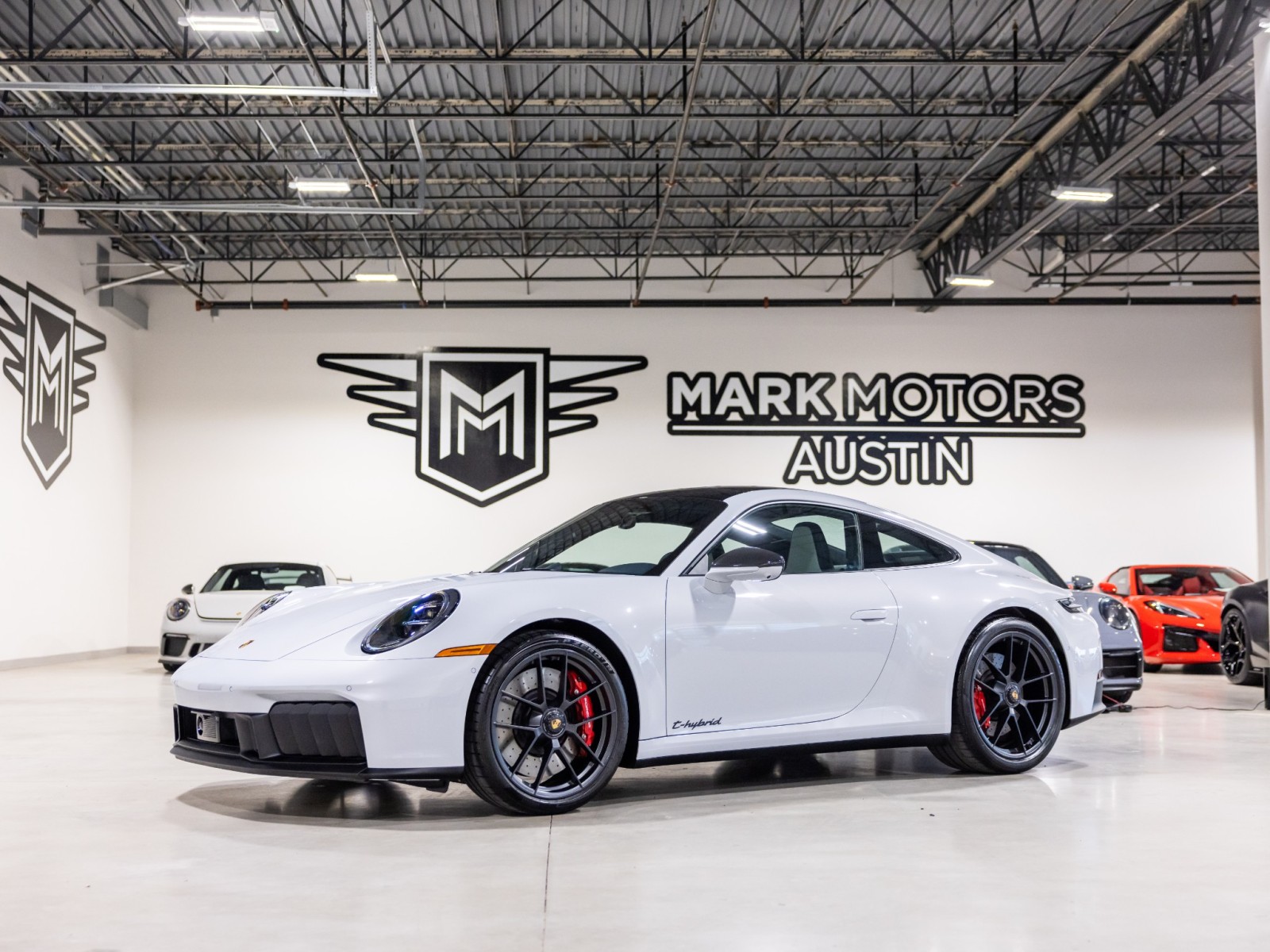 2025 Porsche 911 GTS