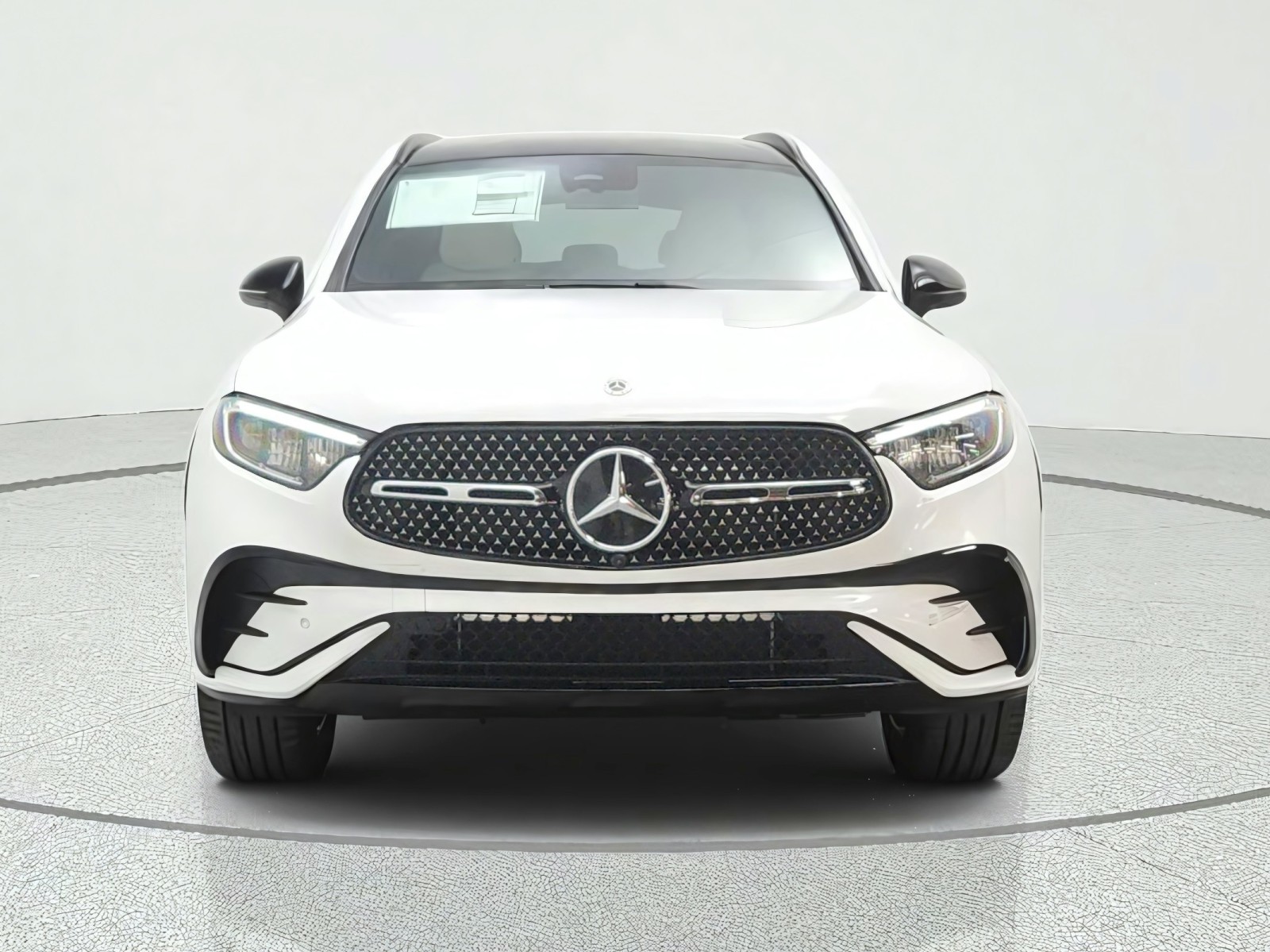New 2027 Polar White Mercedes-Benz GLC 300 SUV image 2