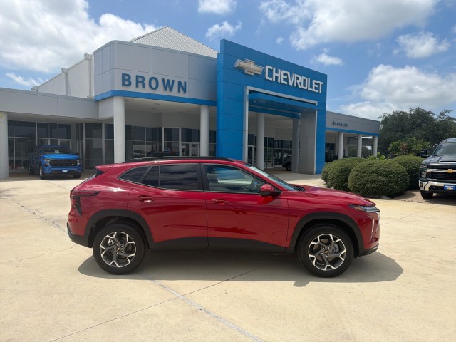 2026 Chevrolet Trax LT FWD