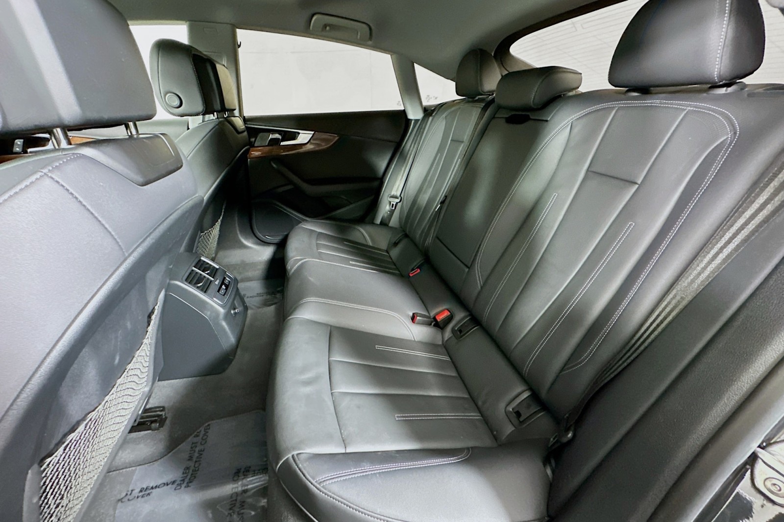 Used 2023 Manhattan Gray Metallic Audi Premium image 9