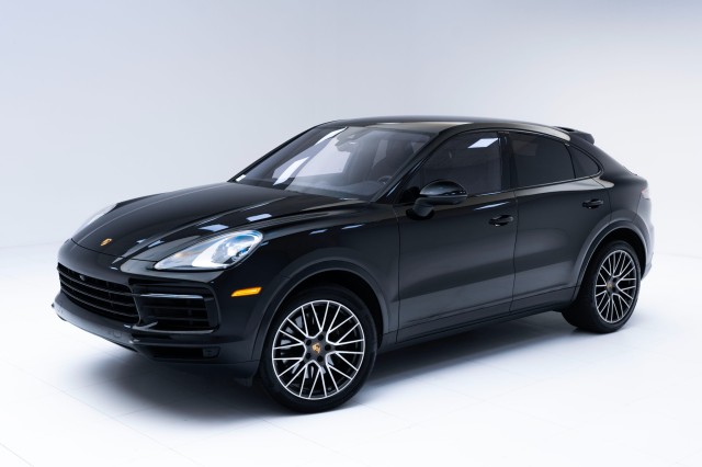 2022  Cayenne Coupe in , 