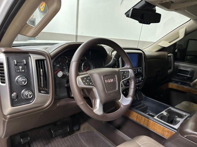 2018 GMC Sierra 2500HD SLT 4WD Duramax in , 