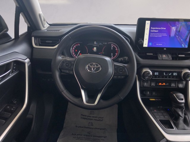 2024 Toyota RAV4 XLE Premium 12