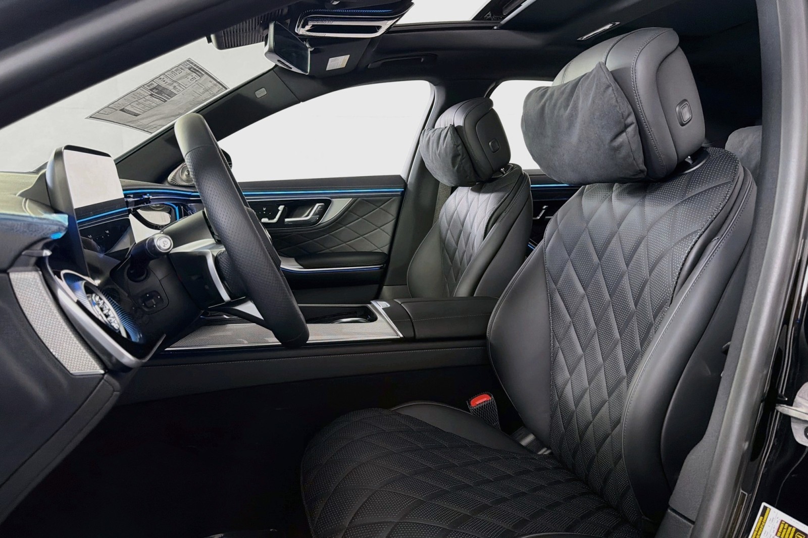 New 2027 Obsidian Black Metallic Mercedes-Benz S 580 4MATIC® Sedan image 19
