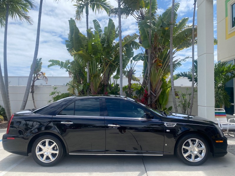 2008 Cadillac STS RWD 1 OWNERLOW MILES 39813 in , 