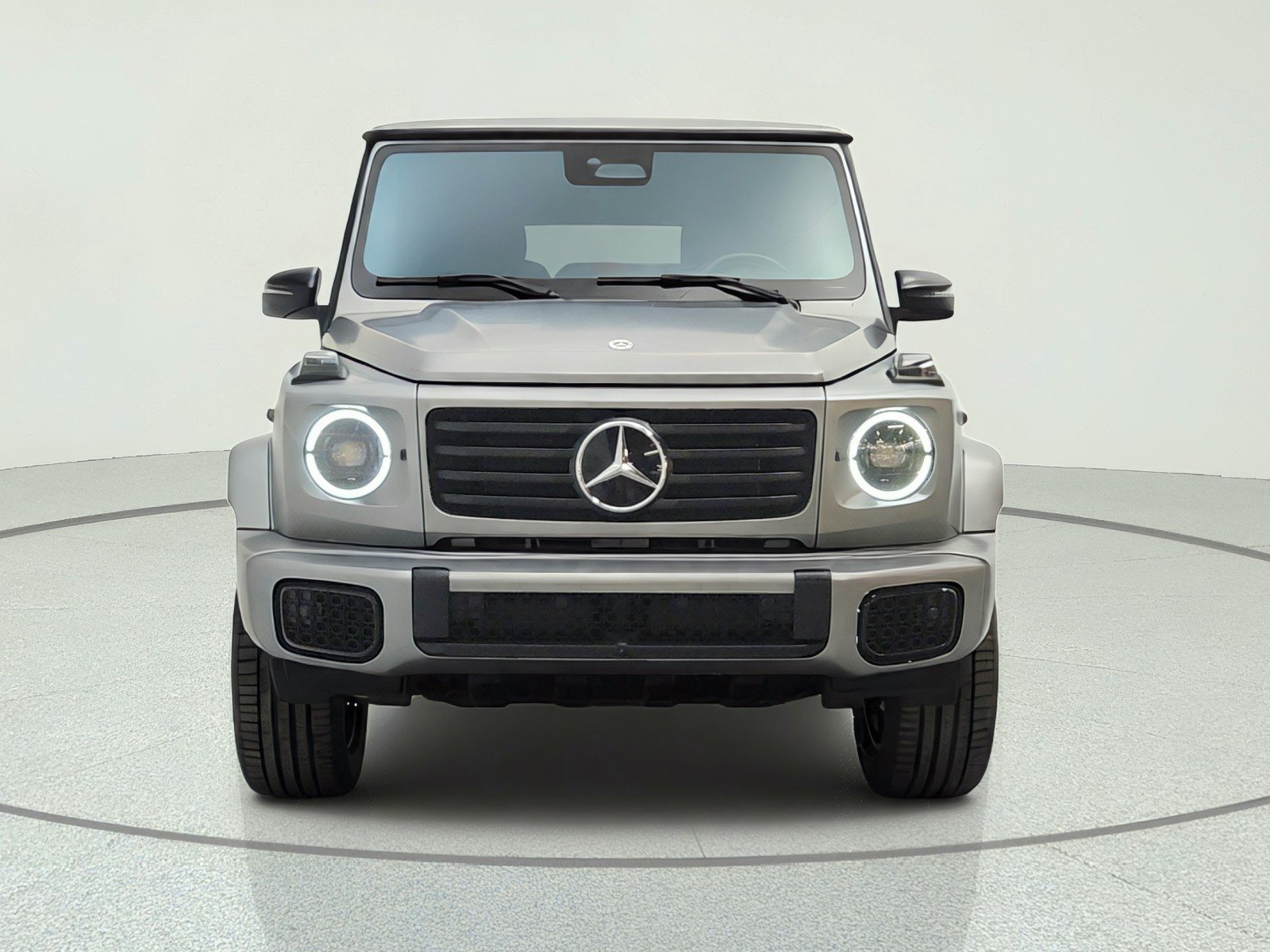 New 2027 MANUFAKTUR Platinum magno Mercedes-Benz G 580e SUV image 2