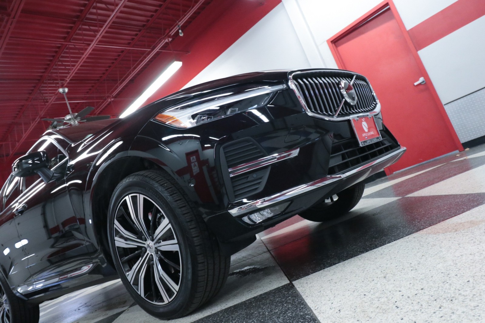 Used Car 2023 Volvo Xc60  Plus Bright Theme For Sale Under $40,000 In Austin, Texas