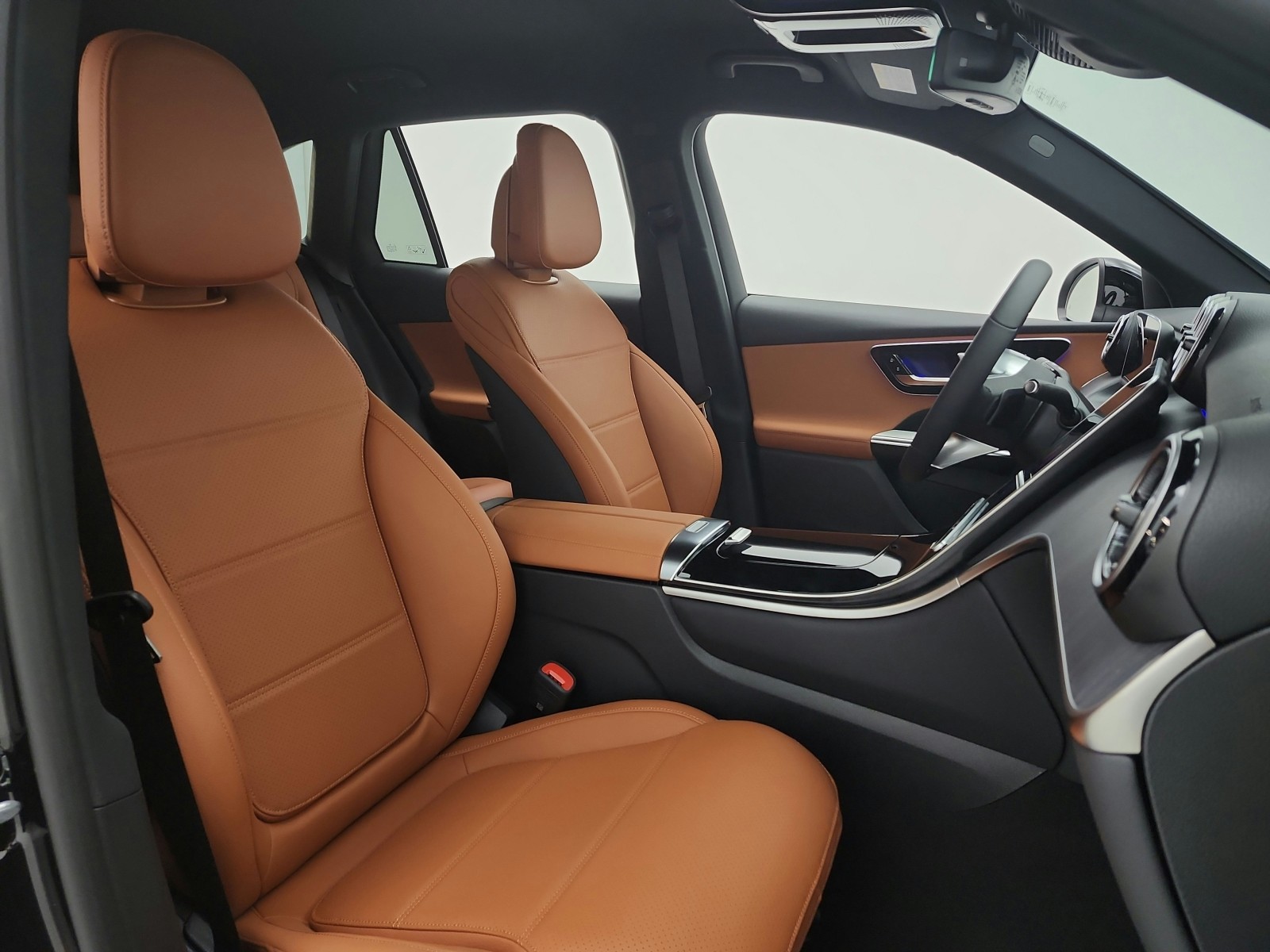 New 2026 Black Mercedes-Benz GLC 300 image 16