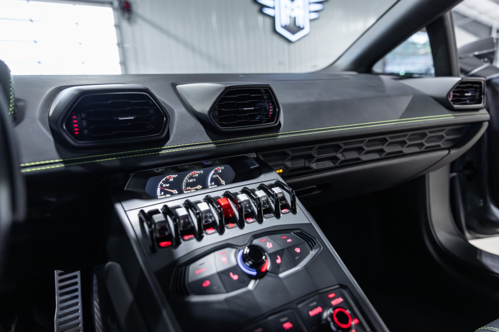 Used Car 2017 Lamborghini Huracan  For Sale Under $220,000 In Boerne, Texas