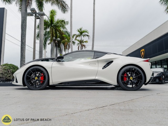 Lotus Emira