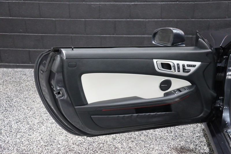 2013 Mercedes-Benz SLK 250 AMG Sport 2dr Roadster in ,