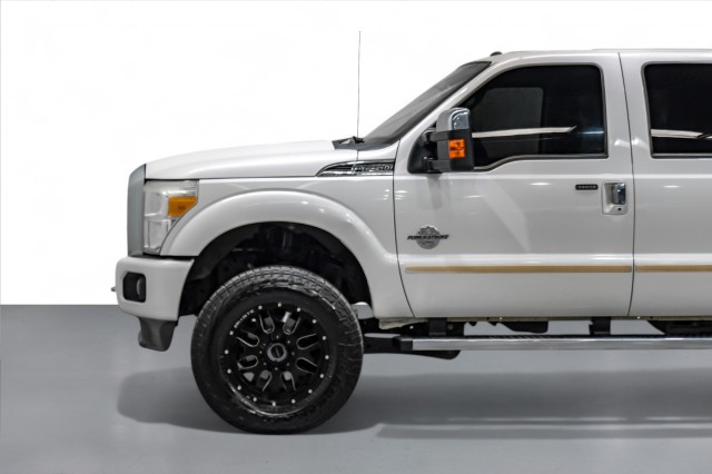 2014 Ford F-250 Platinum 10