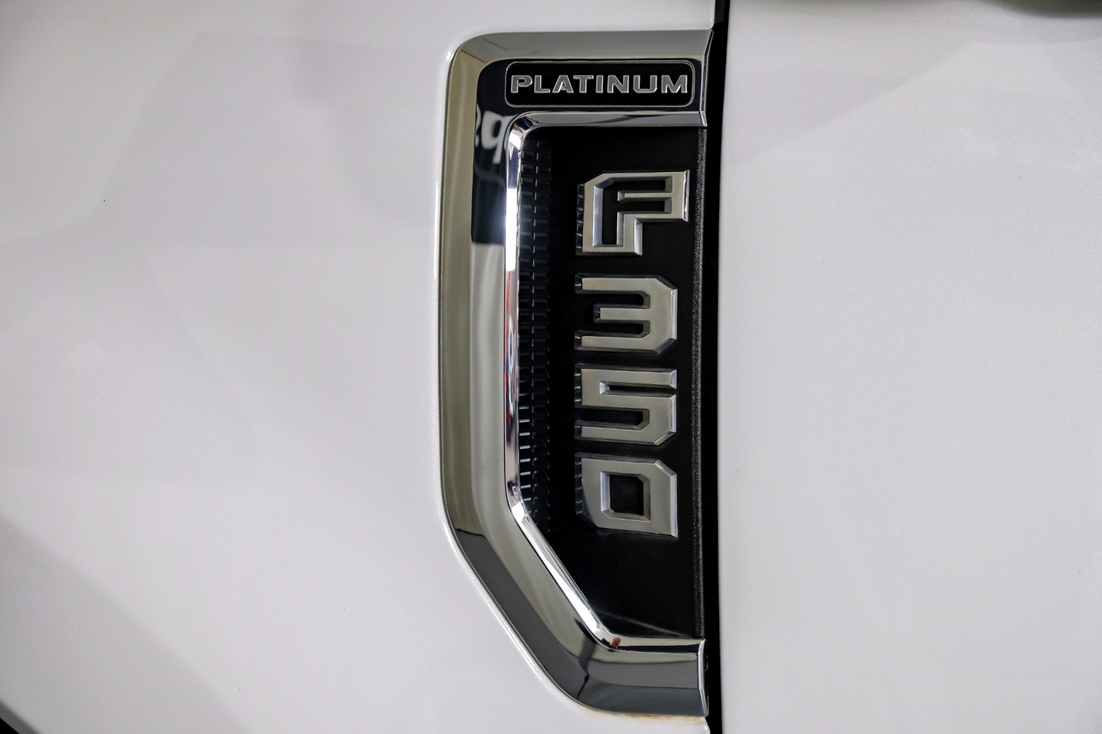 2021 Ford F-350 Platinum 42