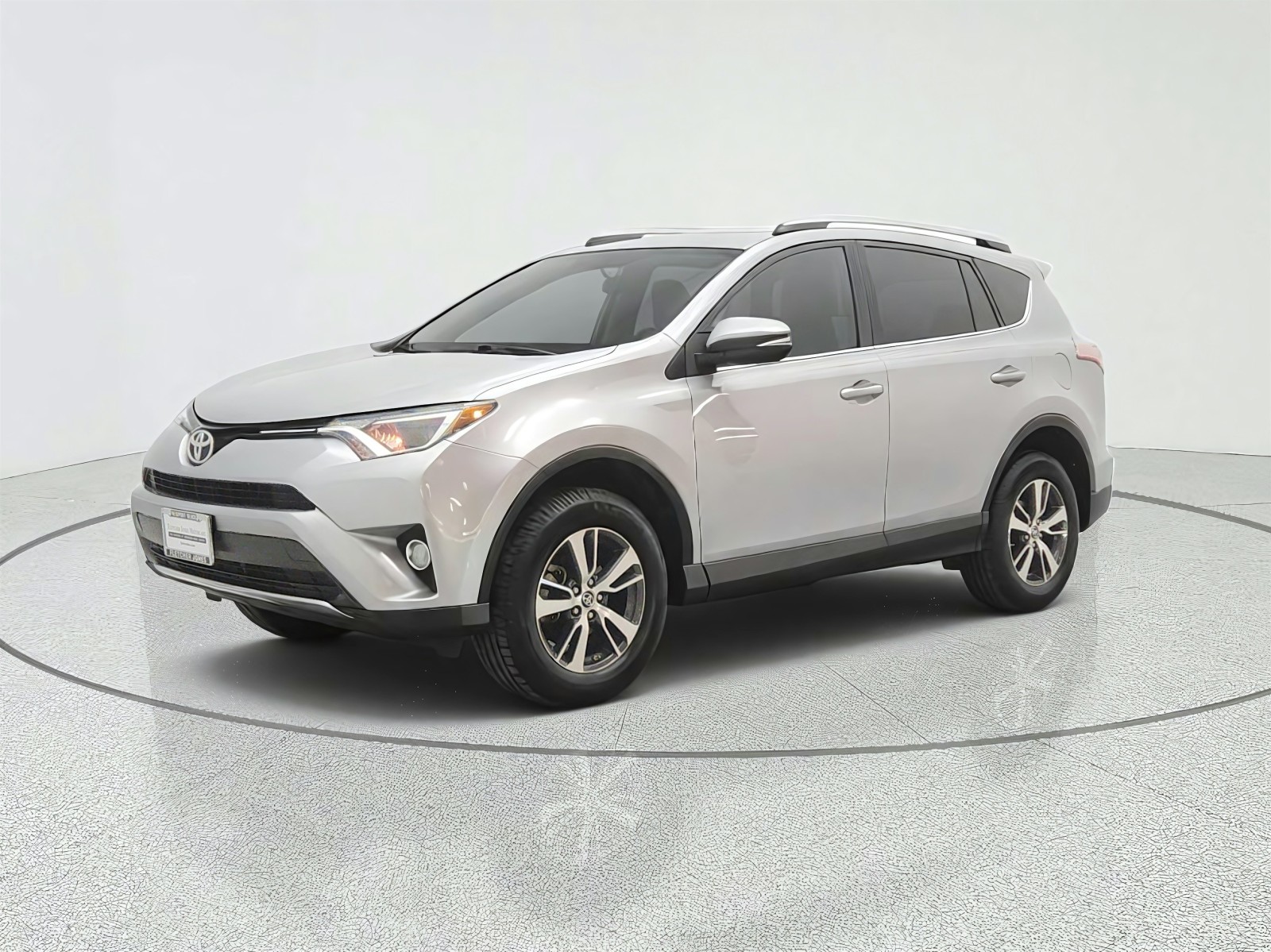 2016 Toyota RAV4 FWD 4dr XLE (Natl)