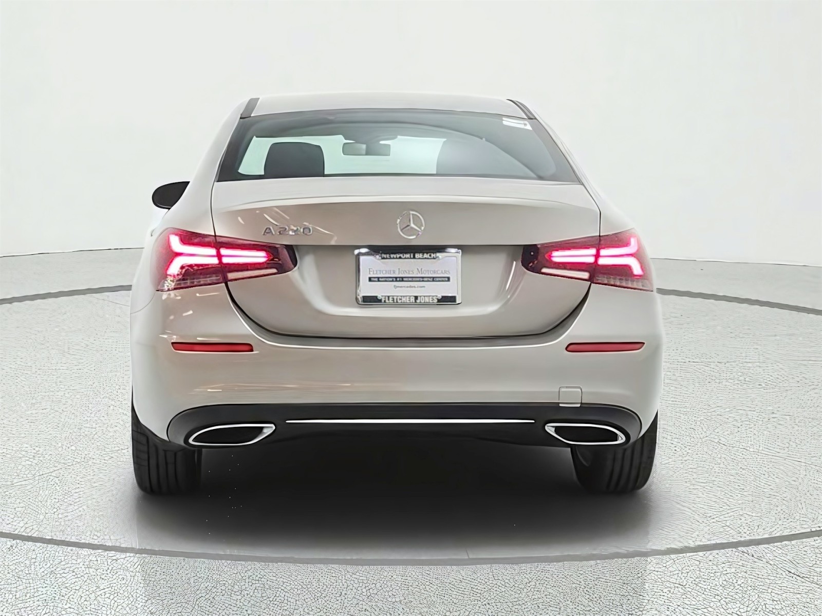 Used 2020 Mojave Silver Metallic Mercedes-Benz A 220 Sedan image 6