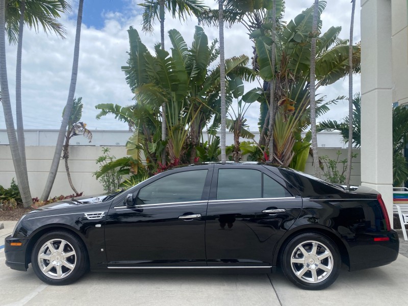 2008 Cadillac STS RWD 1 OWNERLOW MILES 39813 in , 