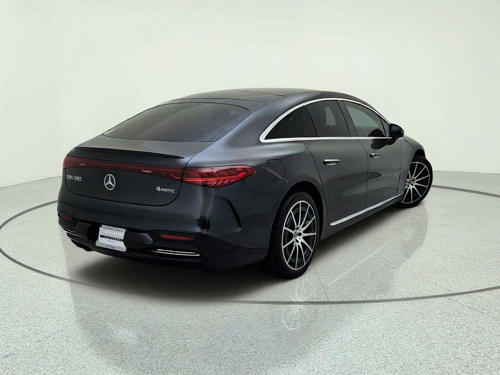 Certified Used 2023 Graphite Grey Metallic Mercedes-Benz EQS 580 image 9