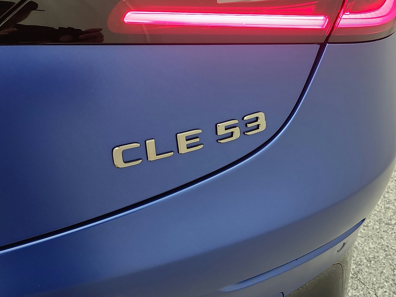 New 2026 MANUFAKTUR Starling Blue Magno Mercedes-Benz AMG® CLE 53 image 15