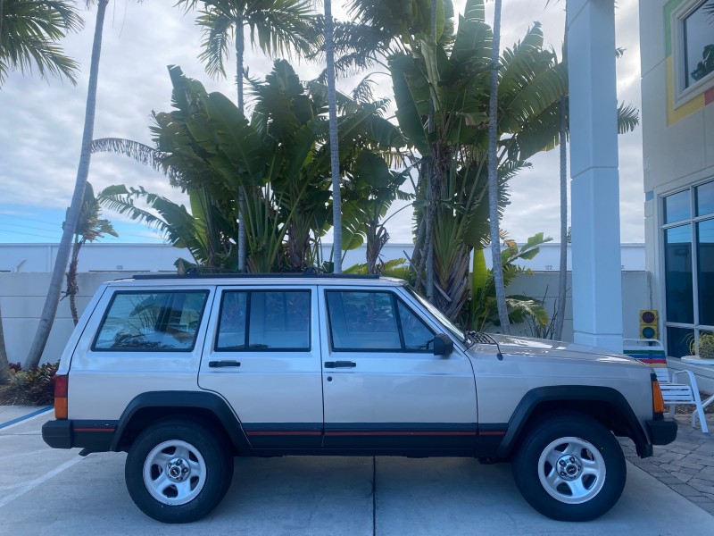 1996 Jeep Cherokee Sport FL LOW MILES 77,388 4WD 4.0 6 CYL in , 