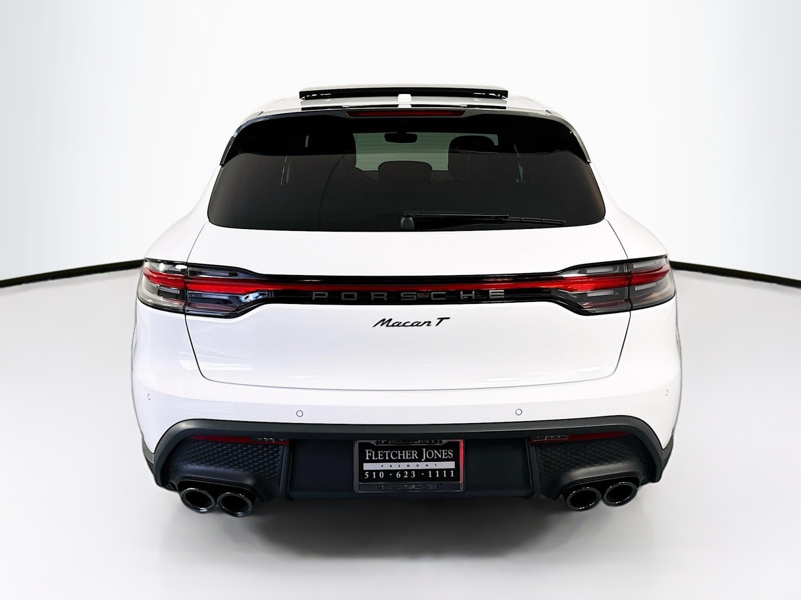 2024 Porsche Macan T 6